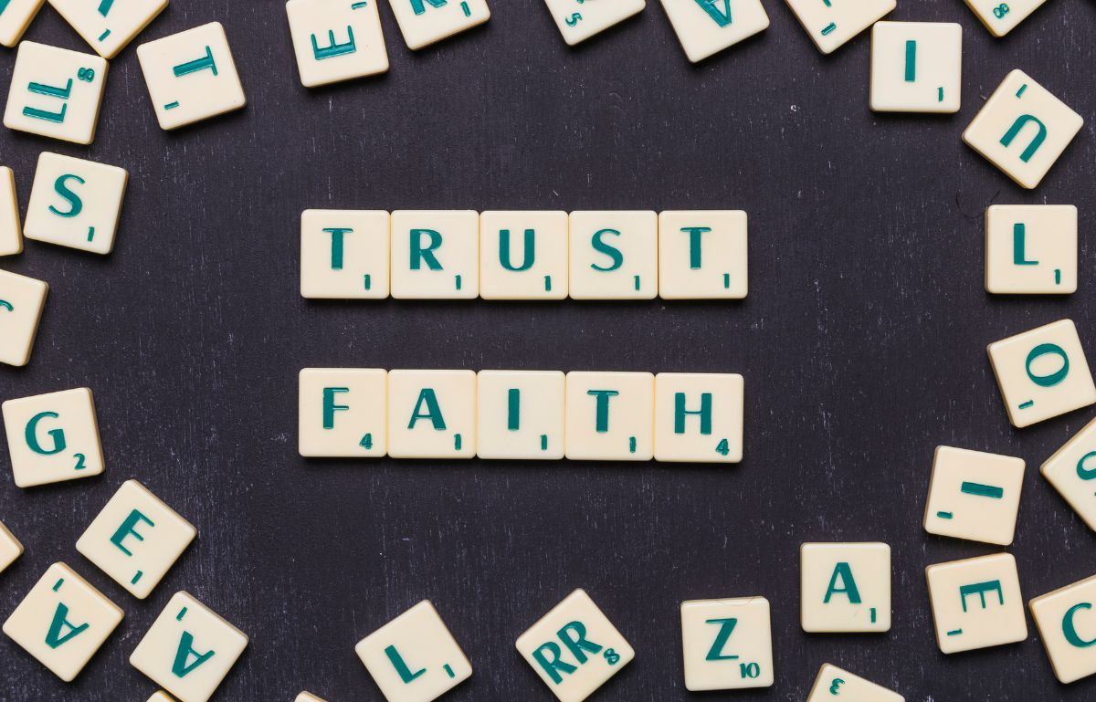 Bible Verses About Truth and Honesty for Faith & Peace